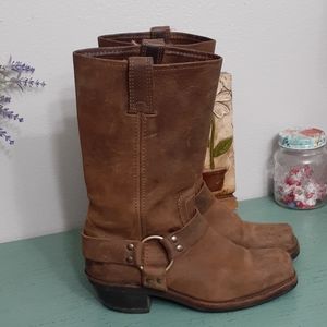 FRYE BOOTS SZ 7